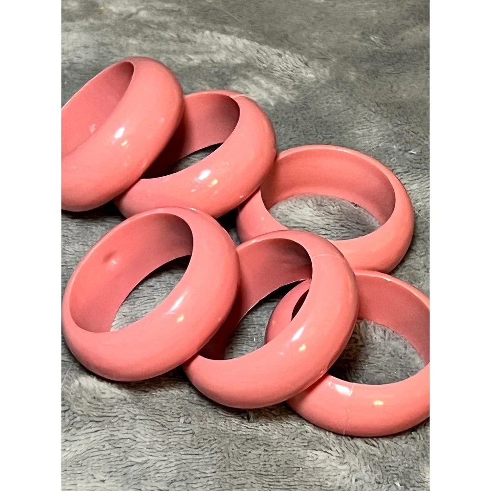 Set of 6 Pink Lucite Napkin Rings Mid Century Modern Retro Table Decor Vintage